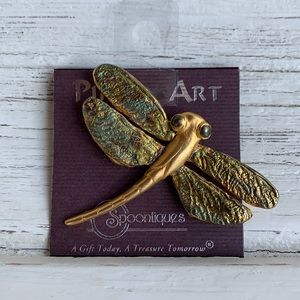 Gold Tone Dragonfly Pin